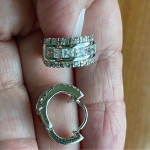 SS Huggie earrings with clear stones